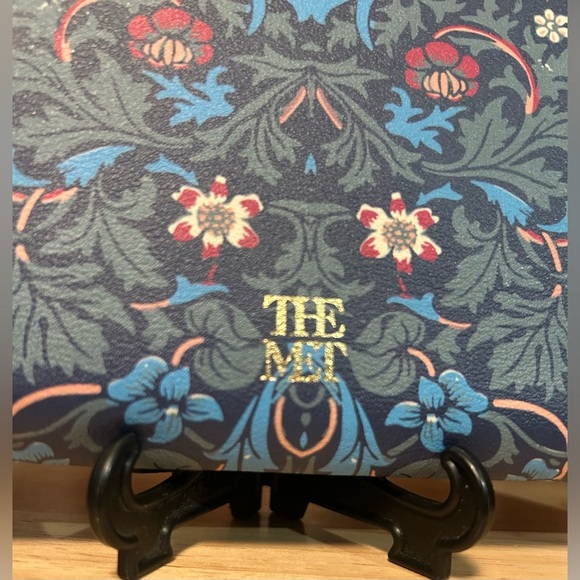 The Met Leather & Velvet Trifold Multipocket Jewelry Cosmo Clutch NWOT!​ - Picture 3 of 11